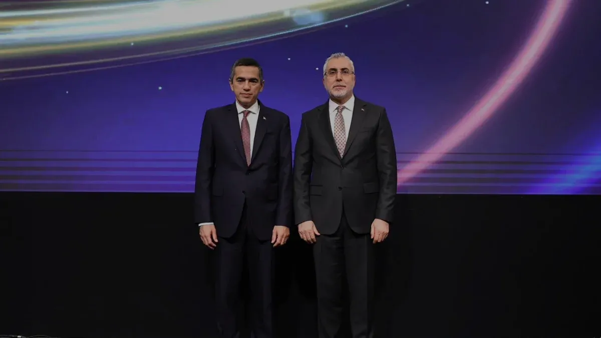 Bakan Işıkhan 10. MESS İş Güvenliği Ödül Töreni'ne Katıldı