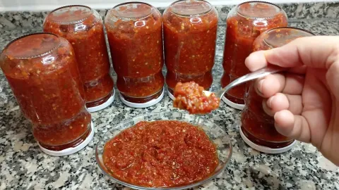 Kışlık Kahvaltılık Domates Sosu Tarifi: Bir Kavanoz Yetmeyecek