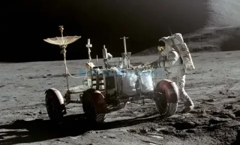 NASA ve IBM’den Ay Araştırmalarında Yeni Dönem: Yapay Zekâ Buz ve Kraterleri Haritalayacak
