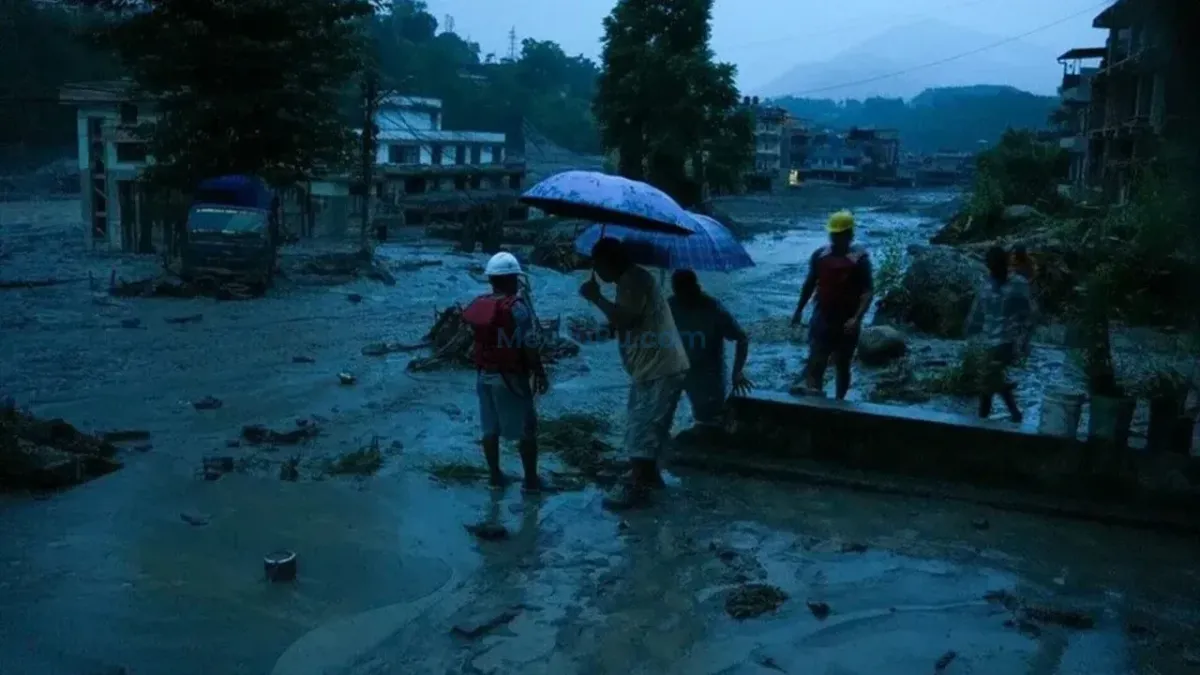 Nepal’de Büyük Sel Felaketi: 1.367 Can Kaybı, 5 Binden Fazla Kişi Kayıp